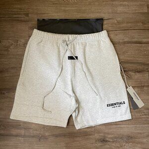NEW Fear of God Essentials Sweatshorts Light Oatmeal